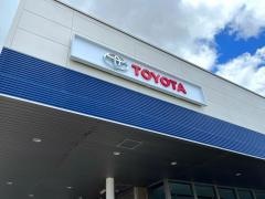 沖縄トヨタ自動車　トヨタウン読谷店