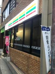 セブンイレブン　博多駅前４丁目店