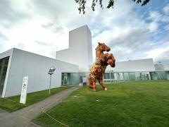 十和田市現代美術館