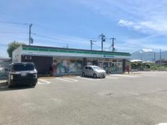 ファミリーマート　田富布施店