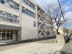 札幌市立真駒内中学校