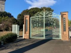 横浜薬科大学