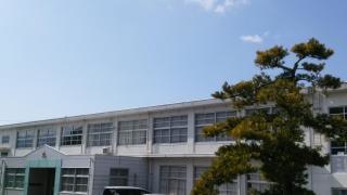 糸島市立前原中学校