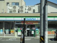 ファミリーマート　各務原市役所南店