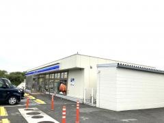 ローソン　読谷座喜味店