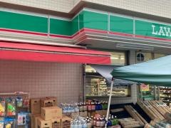 ローソンストア100井土ヶ谷上町店