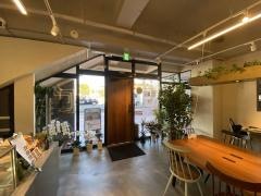 ＬＡＲＧＥ　ＣＡＦＥ　石川橋