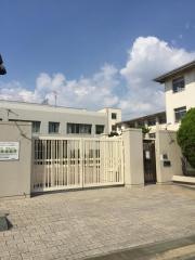 平野小学校