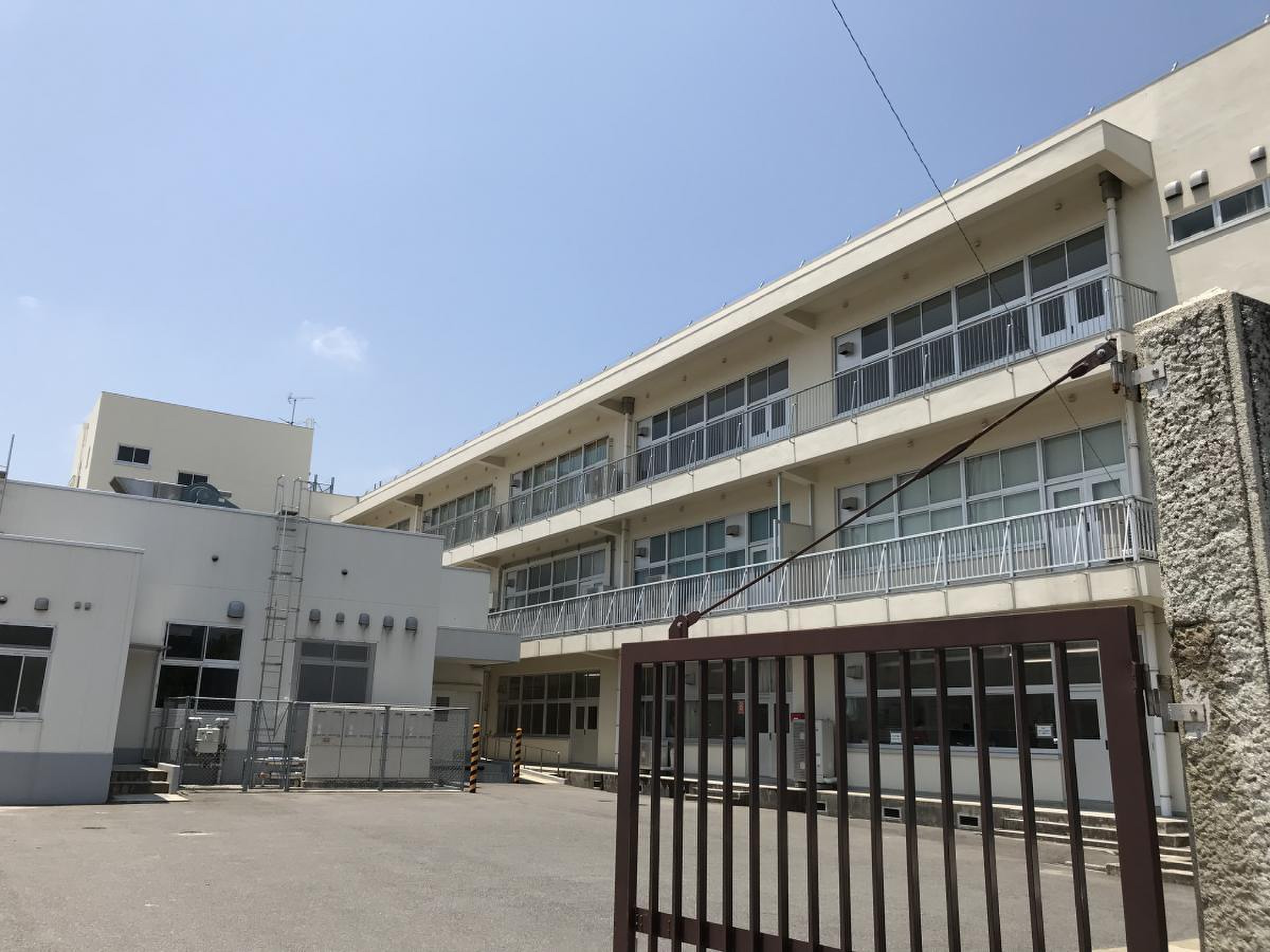 飯塚 市立 飯塚 小学校