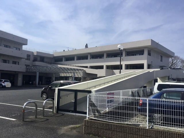 アコモード 施設外観