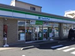ファミリーマート　坂戸薬師町店