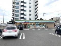 ファミリーマート　岐阜長良橋西店