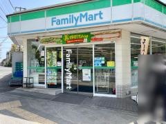 ファミリーマート　海田大学通り店