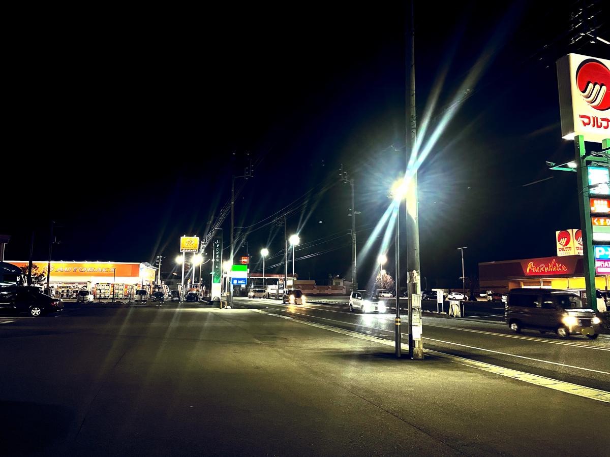 ファミリーマート新居浜外山町店