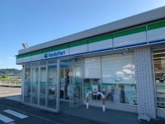 ファミリーマート　富山八尾井田店