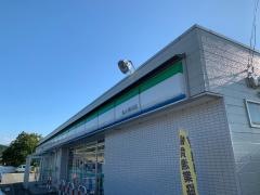 ファミリーマート　富山八尾井田店