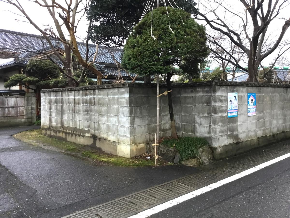 入り口