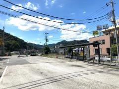 「高尾駅北口」バス停留所