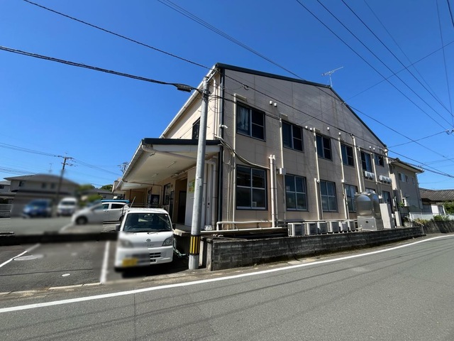 サービス付き高齢者向け住宅シルバーハイツこすも 施設外観