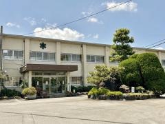 六輪小学校