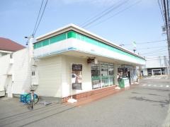 ファミリーマート　江島町店