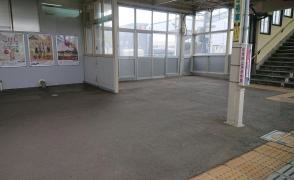 八郎潟駅