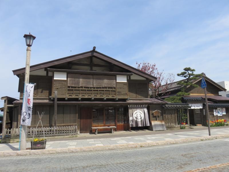 外観（正面）