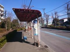 「川鶴センター」バス停留所