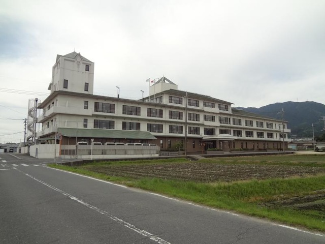 当麻園 施設外観