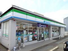 ファミリーマート　岡山西長瀬店
