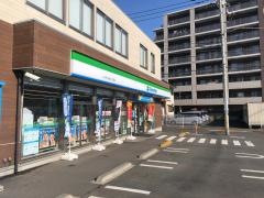 ファミリーマート　小平小川町二丁目店
