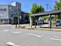 「須賀川駅前」バス停留所