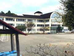 内郷小学校