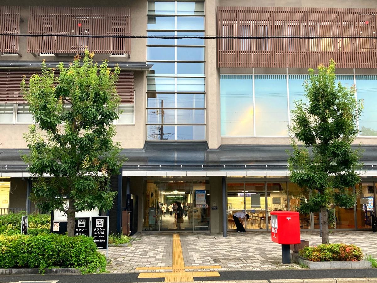 入り口正面