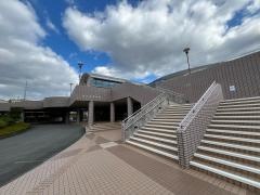 基山町民会館