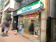 ファミリーマート　新橋二丁目店