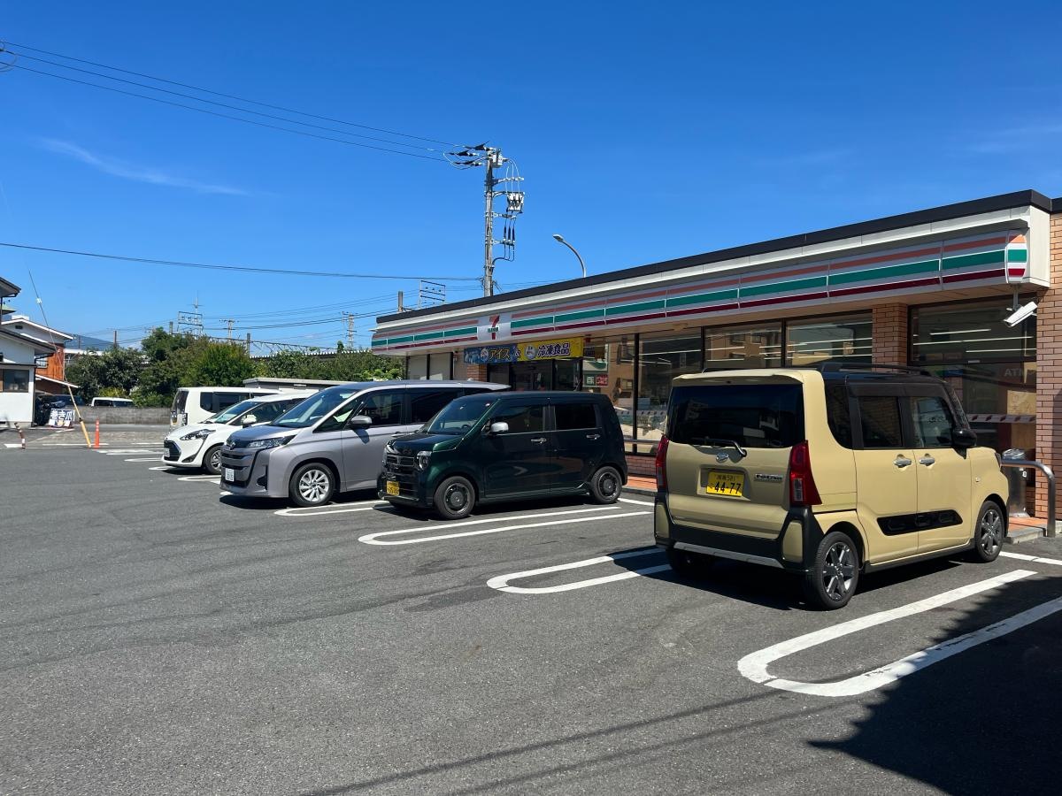セブンイレブン　小田原鴨宮駅前店