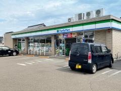 ファミリーマート　西尾中畑店