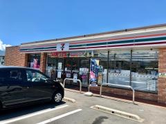 セブンイレブン　甲府西下条町店