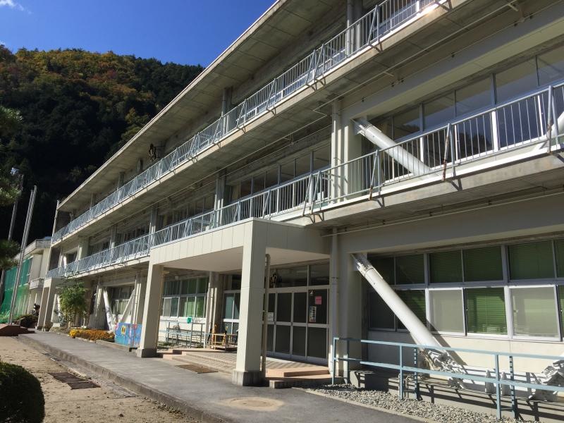 東第一小学校