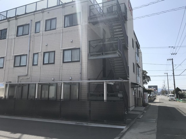 愛の里 施設外観