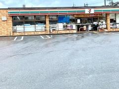 セブンイレブン　向日南垣内店