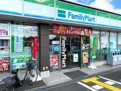 ファミリーマート　吉井町二丁目店