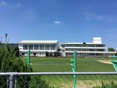府中小学校