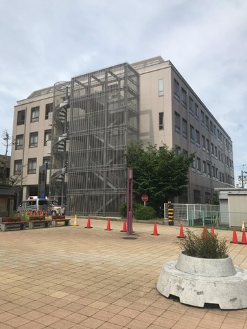 やましろ 施設外観