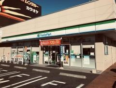 ファミリーマート　津島警察署前店