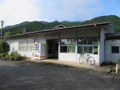 新鹿駅