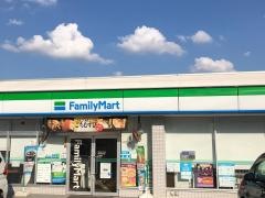 ファミリーマート　池田東山町店