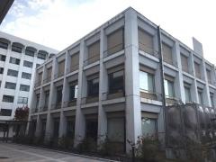 広島文教女子大学附属図書館