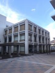 広島文教女子大学附属図書館